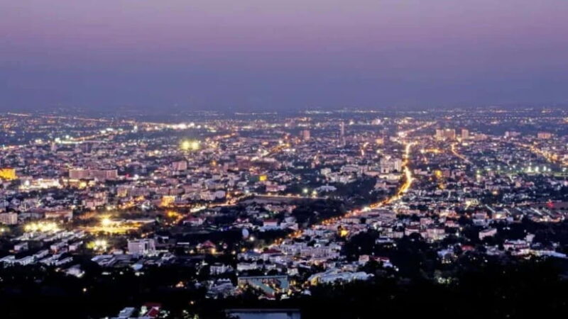 Join Chiangmai Anocheciendo - Join Chiangmai Anocheciendo: A Night Tour of Temples, Monuments, and Scenic Views in Chiang Mai