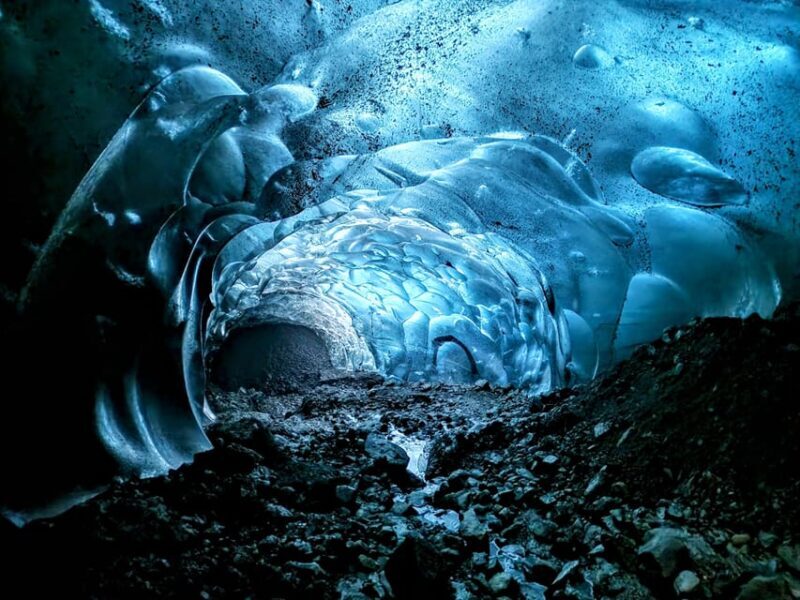 Jökulsárlón: Blue Ice Cave Tour and Glacier Walk - Why This Tour Offers Great Value