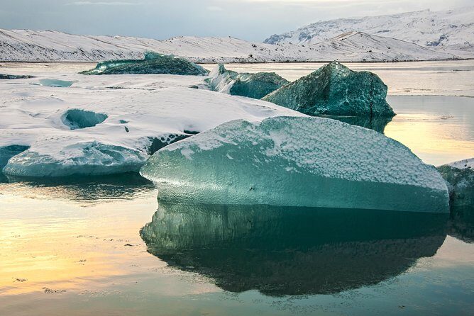 Jokulsarlon Glacier Lagoon & South Coast Day Tour from Reykjavik - Key Points