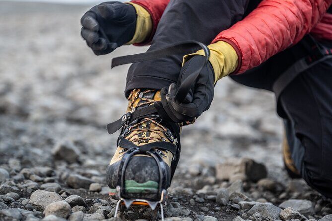Jökulsárlón: Remote Glacier Hike and a Natural Ice Cave - Key Points