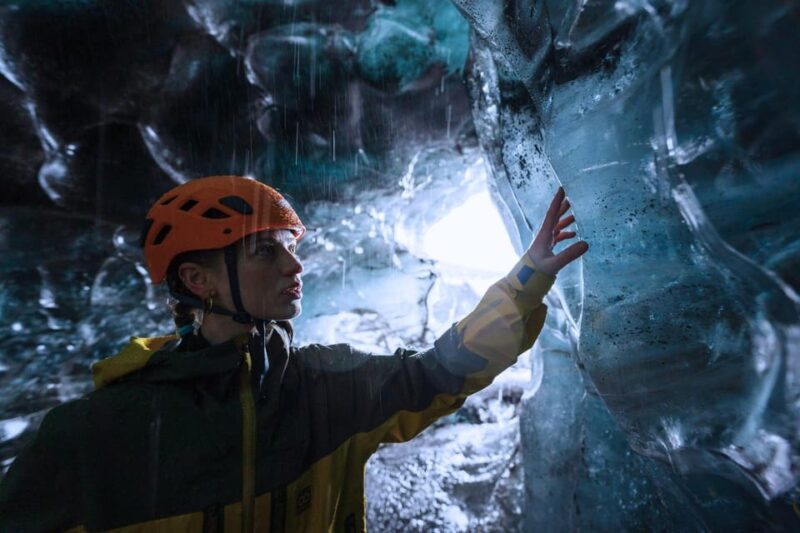 Jökulsárlón: The Original Ice Cave Tour on Vatnajökull - The Experience in Context: What It Means for You