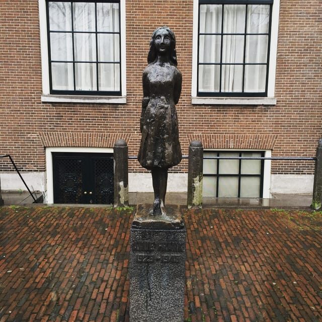 Jordaan, Anne Frank and Leidseplein tour in English - Key Points