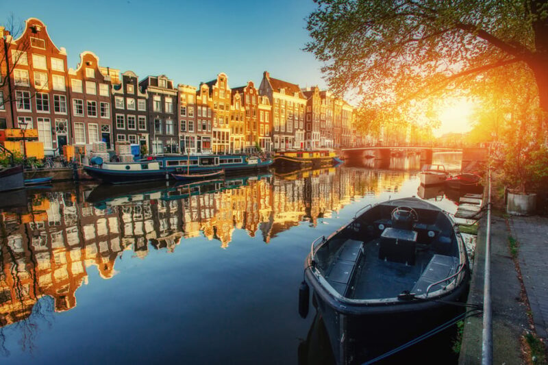 Jordaan, Anne Frank and Leidseplein tour in English - Who Would Love This Tour?