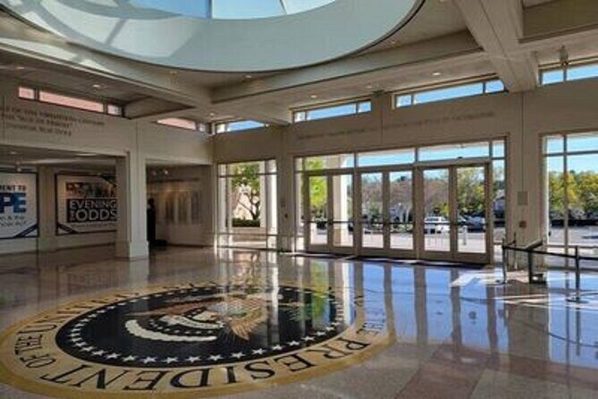 Joshua Tree, Richard Nixon Library and Museum Day Tour from LA - Exploring Joshua Tree National Park