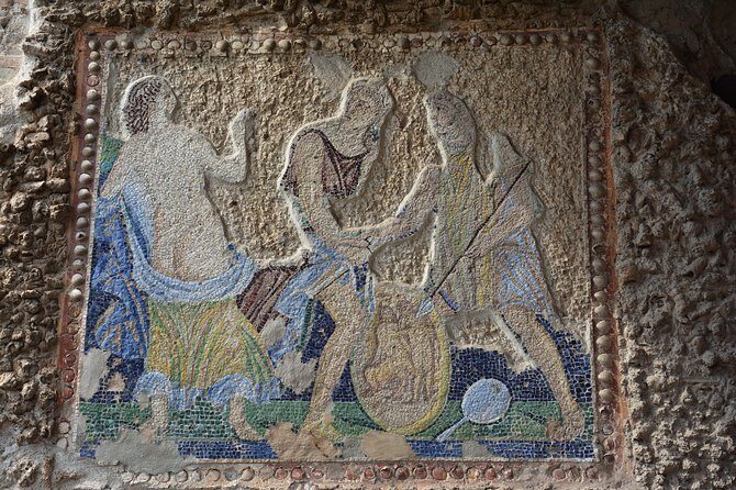 Journey to Discover the Roman Pompeii Strolling among the Ancient Domus - Key Points