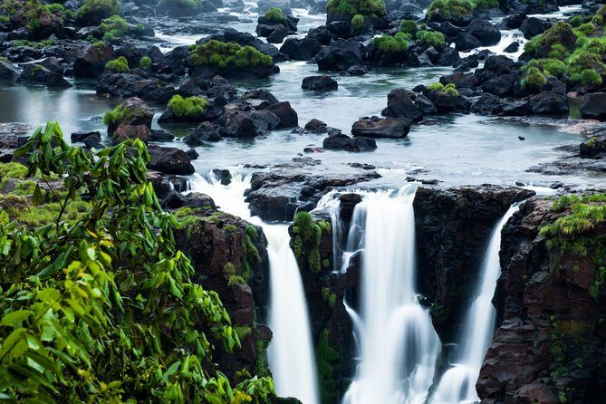 Journey to Iguazu: 4-Day Adventure from Buenos Aires with Airfare - Key Points