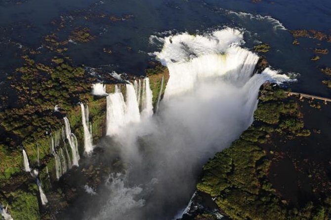 Journey to Iguazu: 4-Day Adventure from Buenos Aires with Airfare - Who Should Consider This Tour?