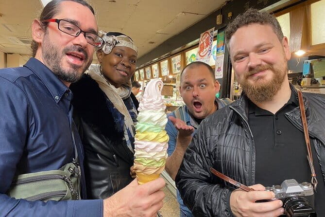 Journey to the Showa era in Nakano, cradle of Otaku subculture - An In-Depth Look at the Tour Experience