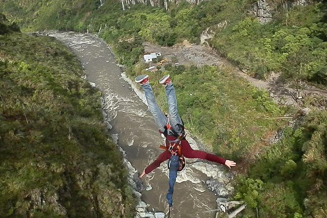 Jumping the Bridge - Bungge Jumpng - Swing Jumping 100m. Tall - Who Should Consider This Tour?