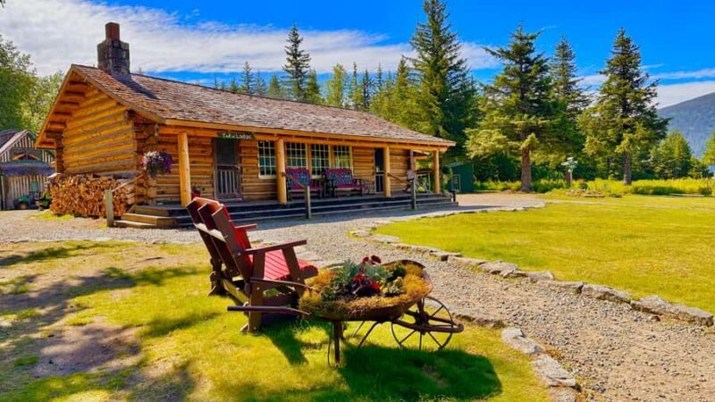 Juneau: Taku Glacier Lodge 5-Glacier Flight & Feast - Key Points