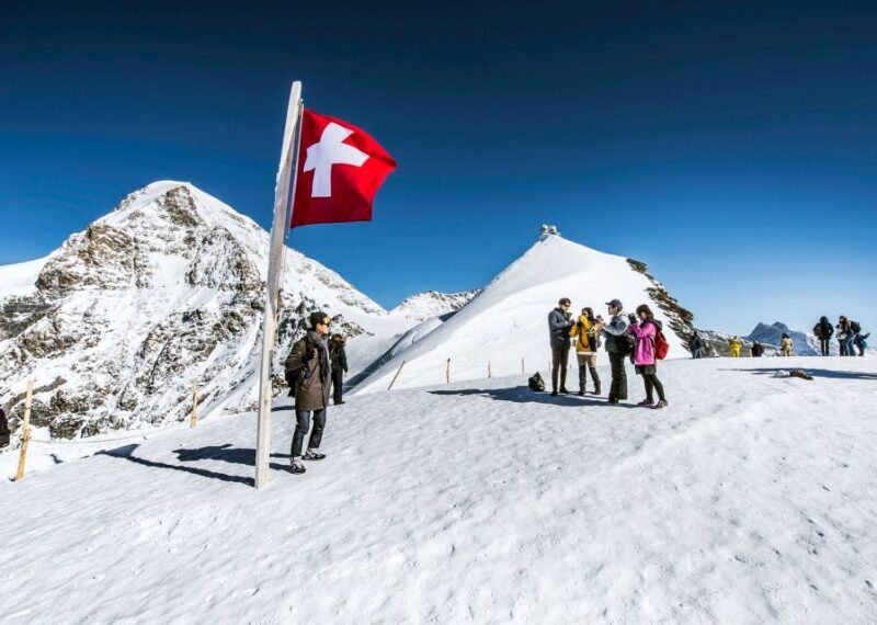 Jungfraujoch: Roundtrip to the Top of Europe by Train - The Journey Begins: Scenic Rail Ride to the Top of Europe