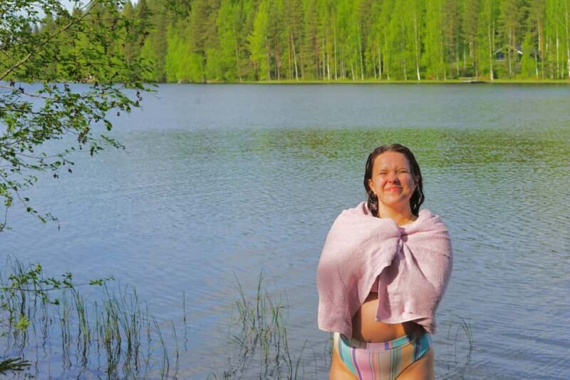 Jyväskylä: Cottage Day with Locals and Sauna & Campfire Food - Does It Offer Good Value?