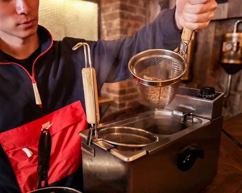 Kabukicho Ramen Making Experience - Should you book the Kabukicho ramen class?