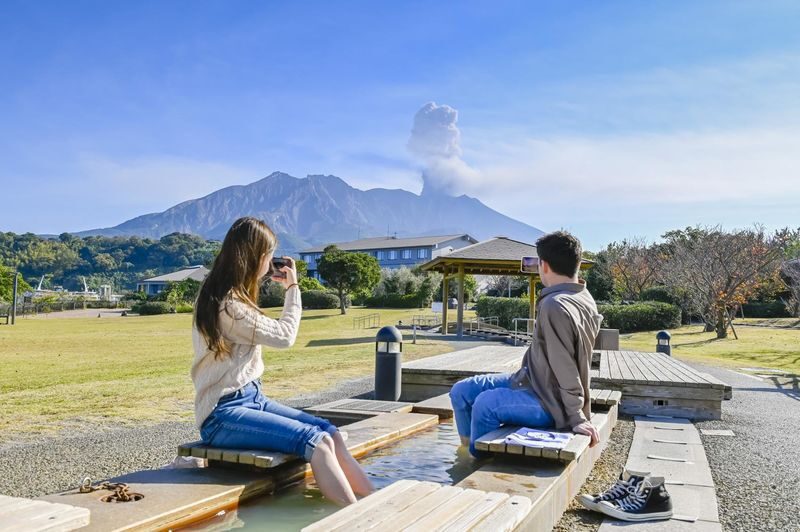 Kagoshima Sakurajima Half-Day Volcano Tour - The hot foot bath and the changing view