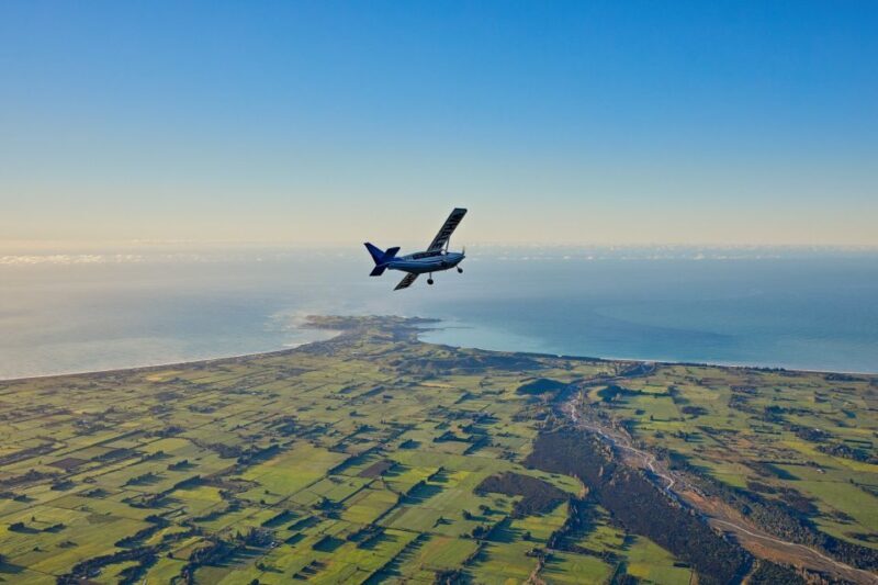 Kaikoura: Whale Watching Flight with Guided Commentary - Authenticity and Authentic Experience