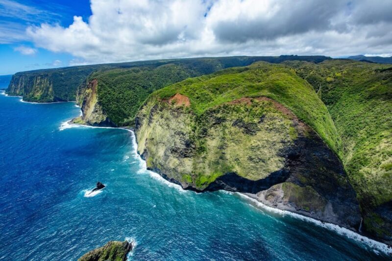 Kailua-Kona: Kohala, Volcanoes and Waterfall Helicopter Tour - Practical Details and What to Expect