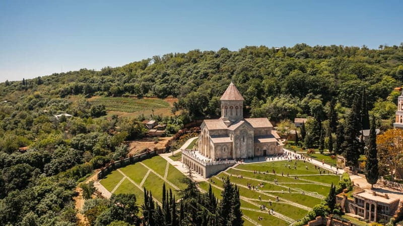 Kakheti & Sighnaghi Private Guided Day Trip with Wine - Who Should Consider This Tour?