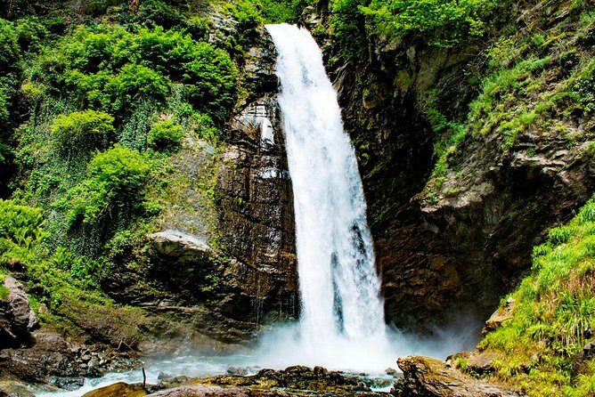 Kakheti: Signagi + Bodbe Monastery + Gurgeniani Waterfall - Authenticity and Value