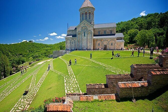 Kakheti Vineyard Lore and Natural Beauty Expedition - Key Points