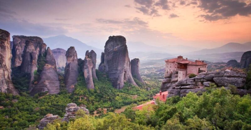Kalabaka: Meteora Monasteries Minibus Tour with Photo Stops - Why This Tour Works Well