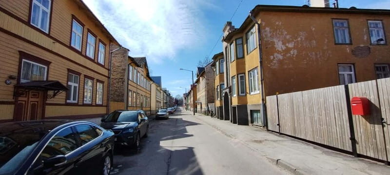 Kalamaja: Wooden Homes to Factories Engineer Walking Tour - FAQ
