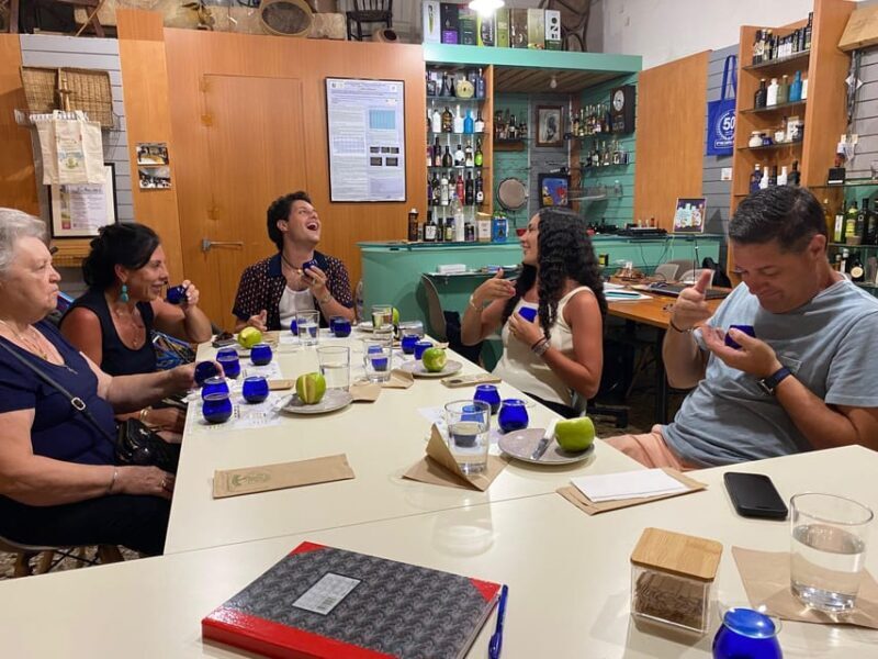 Kalamata, Greece: Organic Olive Grove Tour-Olive oil tasting - An In-Depth Look at the Kalamata Olive Oil Tour