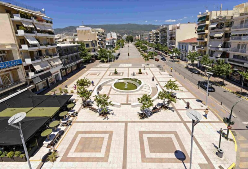 Kalamata: Private Highlights Walking Tour with Snacks - Key Points
