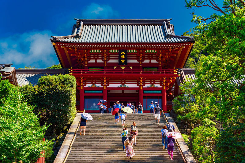 Kamakura 4hr Private Trip with Government-Licensed Guide - Komachi-dori Street for a different pace