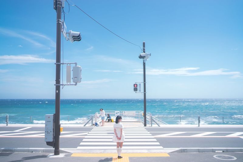 Kamakura Enoshima Full-Day Small Group Anime Pilgrimage Tour - Enoshima: views, photos, and wet steps