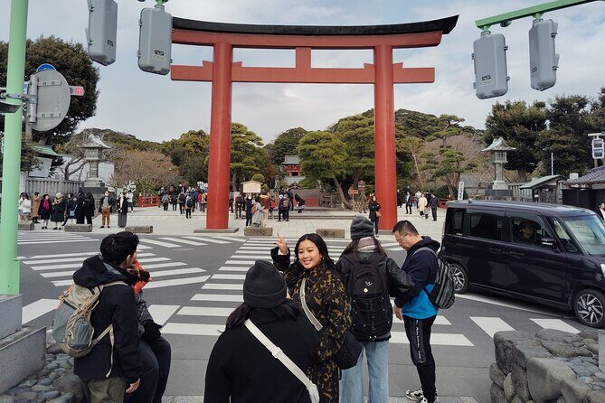 Kamakura: Tsurugaoka Hachimangu & Komachi Street Tour - Discover Kamakura’s Spirit in a 90-Minute Tour