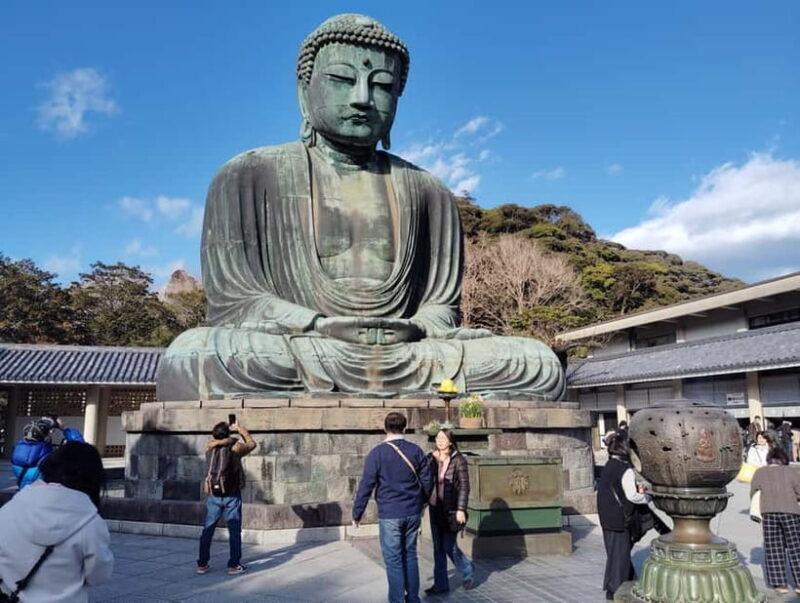 Kamakura: Visit the Great Buddhas & Mysterious Cave Temple - FAQ