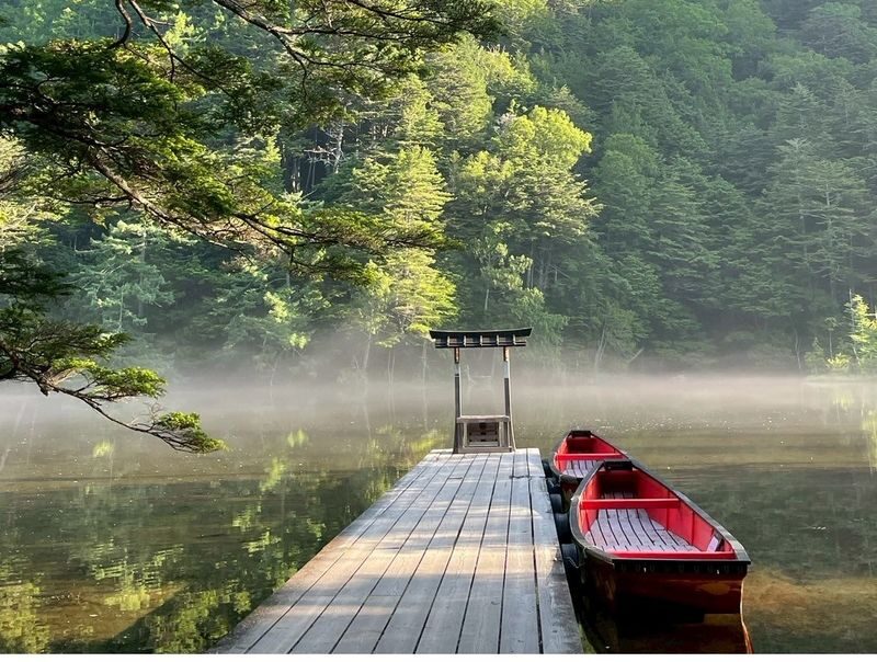 Kamikochi & Kappa Bridge Full-Day Alpine Route Hiking - Weather, fitness and family plans