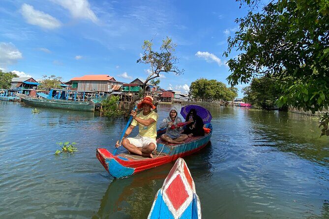 Kampong Phluk and Tonle Sap Lake Small Group Tour - Transportation, Pricing, and Group Size