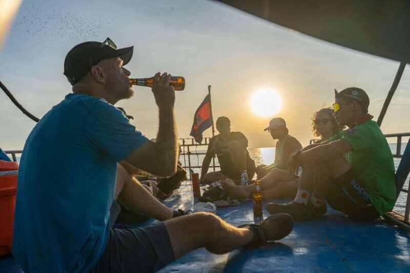 Kampong Phluk: Floating Village Bike Tour and Sunset Cruise - Exploring the Countryside by Bike