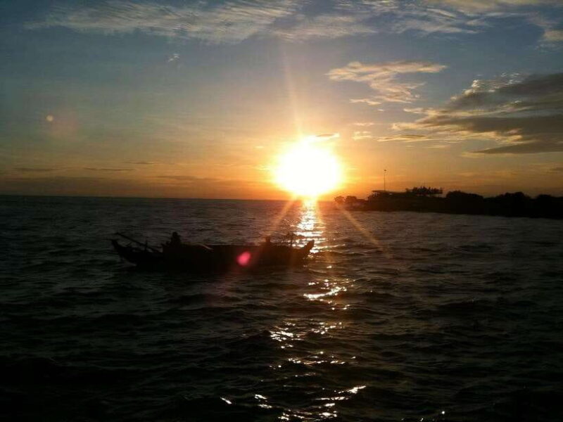 Kampong Phluk Floating Village: Private Sunset Tour - Key Points