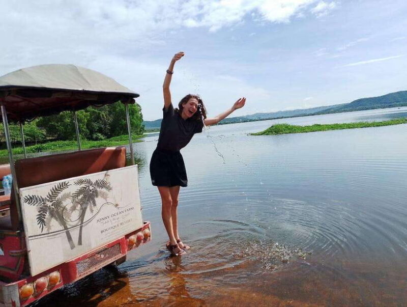 Kampot Pepper Farm Tour: Salt Fields, La Plantation & Cave - An In-Depth Look at the Kampot Pepper Farm Tour