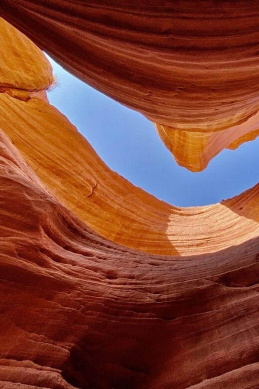 Kanab: Peekaboo Slot Canyon Tour - An In-Depth Look at the Peekaboo Slot Canyon Tour