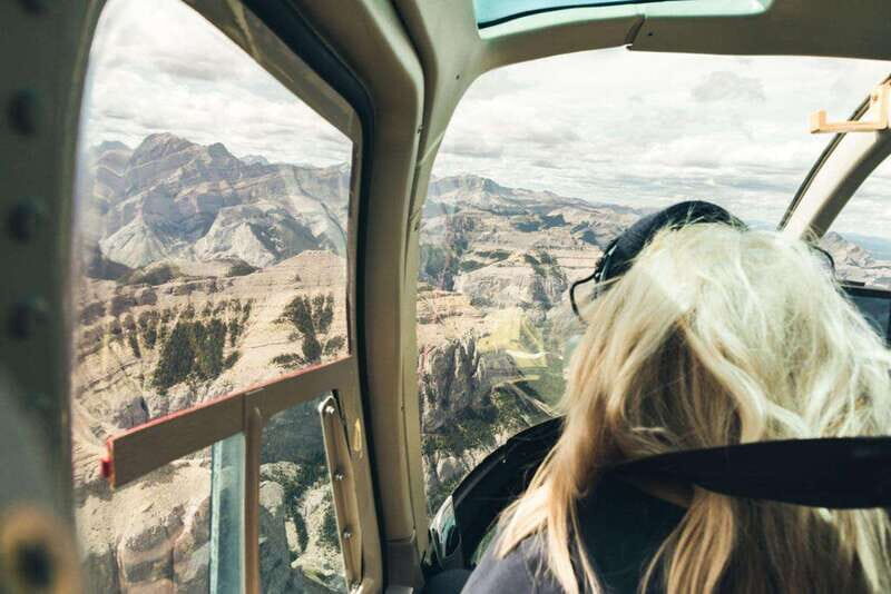 Kananaskis: 30-Minute Heli Tour of Minnewanka Lake and Banff - Kananaskis: 30-Minute Heli Tour of Minnewanka Lake and Banff