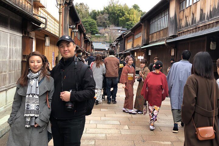 Kanazawa 4hr Private Tour with Government Licensed Guide - Choosing two or three stops