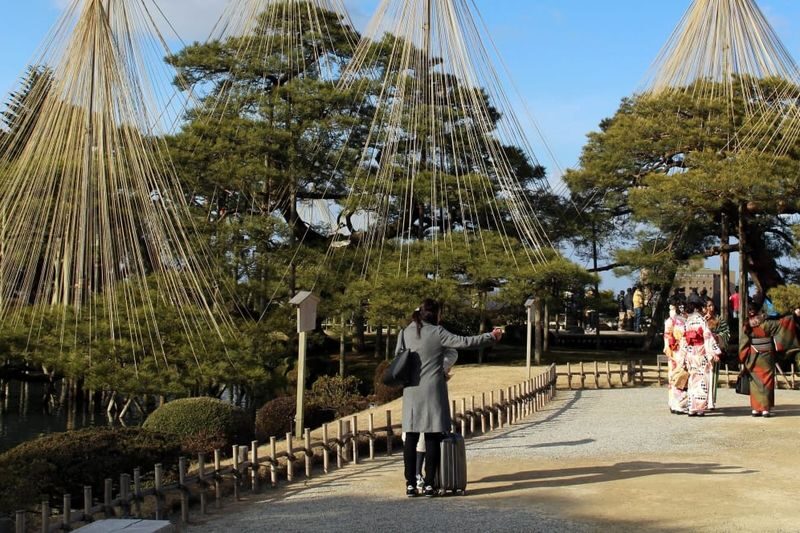 Kanazawa Full-Day Private Geisha and Samurai Tour - A private day built around your interests