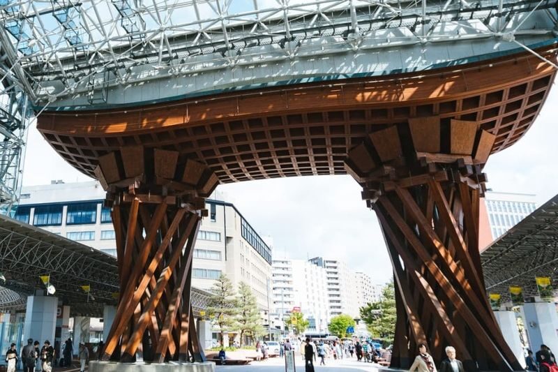 Kanazawa Full-Day Private Geisha and Samurai Tour - Omicho Market is a good place to start