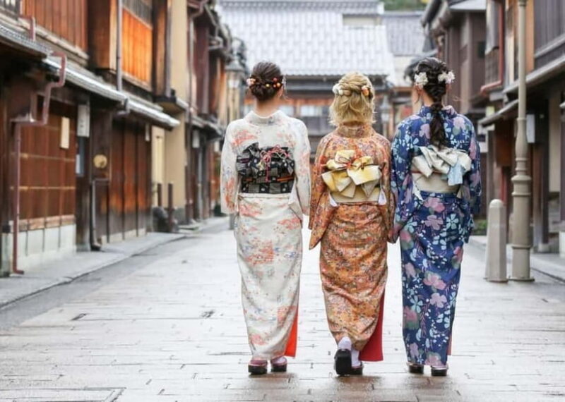 Kanazawa: Japanese Kimono Rental near Higashi Chaya District - Discovering Kanazawa in Kimono: A Cultural Photo Opportunity