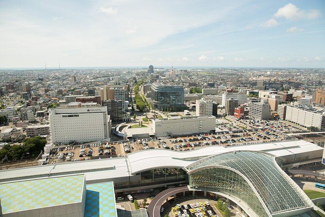 Kanazawa Like a Local: Customized Private Tour - Exploring Kanazawa with a Local: What to Expect