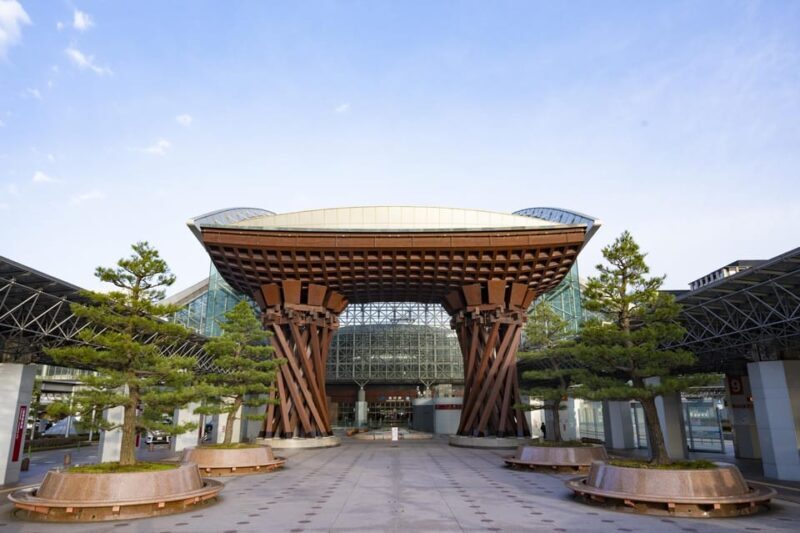 Kanazawa Ninja Temple Half Day E-bike tour - Practical Details That Matter