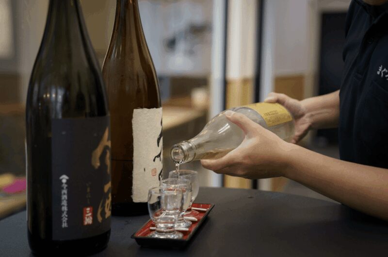 Kanazawa: Private Custom Tour with Local Guide - Key Points