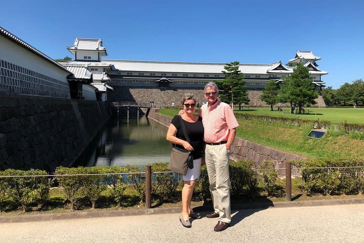 Kanazawa Private Tour: Highlights of an Old Samurai Town - Kenrokuen Garden in every season