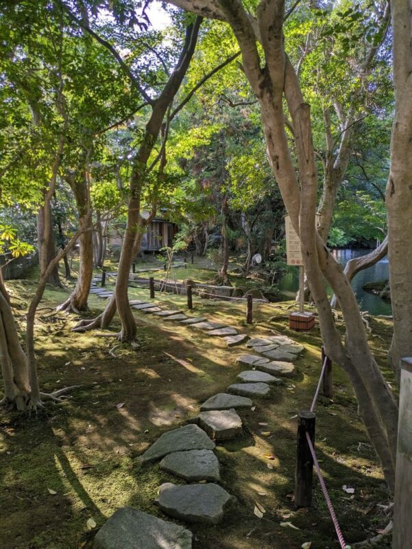 Kanazawa Walking Tour: Gold Leaf, Japanese Sweets and Ninja Stars - Nishi Chaya and the Ninja Weapons Museum