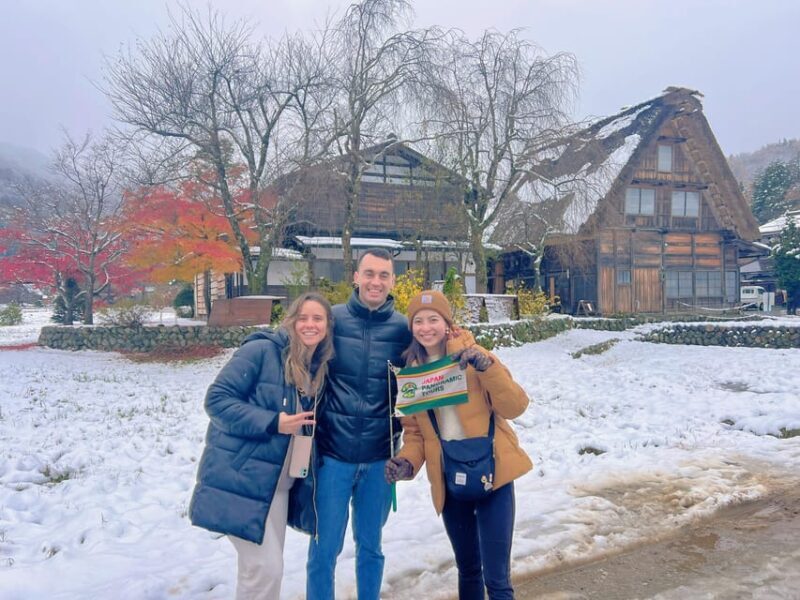 Kanazawa: World Heritage Shirakawa-go Guided Tour - The Experience of Transport and Comfort