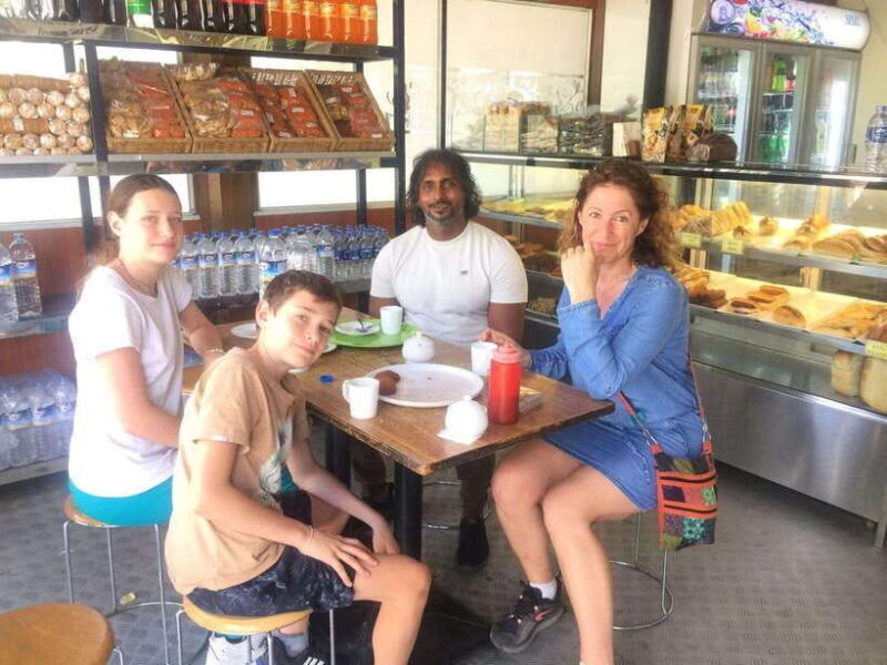 Kandy: All-day Ambuluwawa and Kandy City Tour by Tuk-Tuk - Key Points