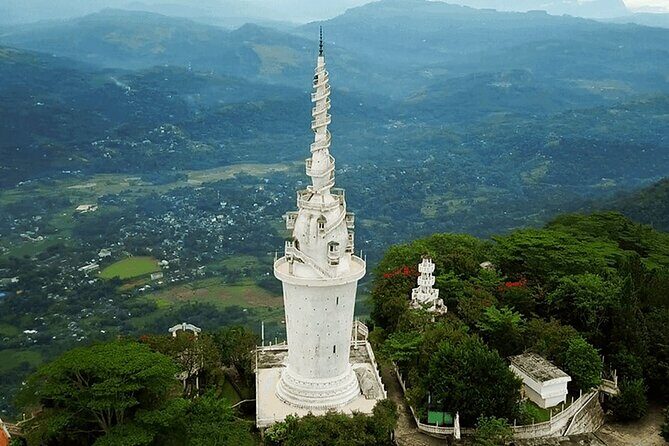 Kandy City Sightseeing and Ambuluwawa Tower by Tuk Tuk Tour - Key Points